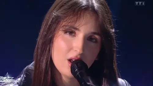 Star Academy, Ambre officialise son premier contrat chez Sony Music France