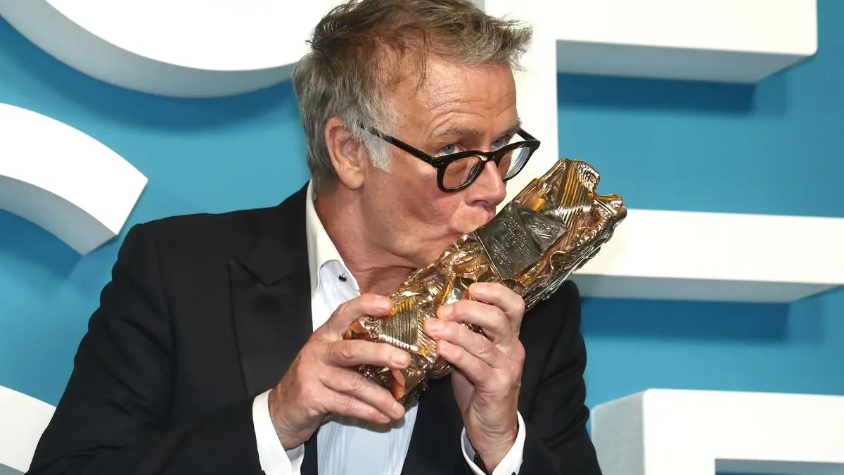 Franck Dubosc remporte enfin son premier César pour le scénario de Un ours dans le Jura