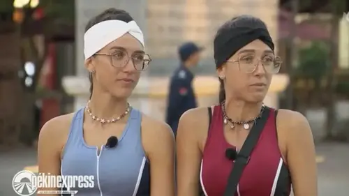 Pékin Express 2026 : quel binôme a été éliminé de l’aventure le 17 avril ?