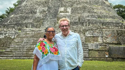 Échappées belles sur France 5 : Jérôme Pitorin explore le Belize entre jungle et récifs