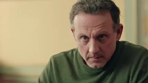 Plus belle la vie en avance : résumé du 28 avril 2026 (spoiler). Aya face à un défi.