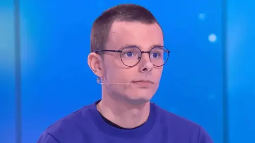 Émilien (Les 12 coups de midi) alerte ses fans après une arnaque utilisant son image (vidéo)