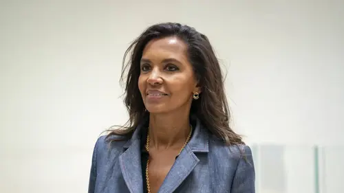 Karine Le Marchand : ses propos radicaux sur la peine de mort font réagir