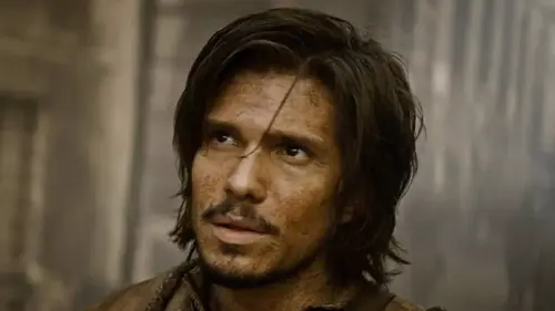 Les Trois Mousquetaires (M6) : ce mensonge osé de François Civil qui a failli lui coûter le rôle de D'Artagnan