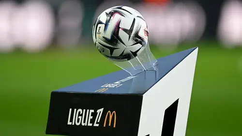 Ligue 1+ va diffuser plus de 30 matches amicaux cet été. Découvrez le programme TV.