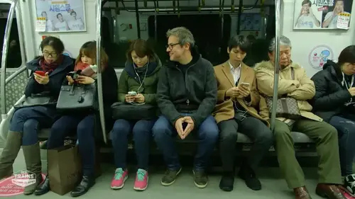 Un spa sur rails, le KTX et la frontière nord-coréenne : le voyage surprenant de Philippe Gougler