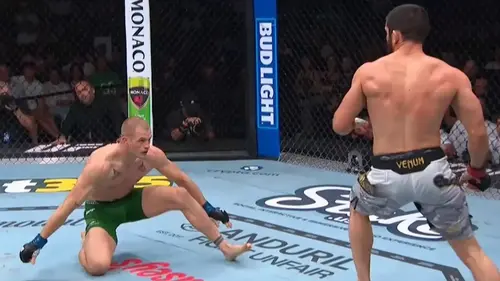 Islam Makhachev - Ian Garry : résumé vidéo du combat MMA (UFC 330)