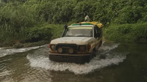 Vanuatu : routes impraticables, volcans et saut vertigineux dans Les Routes de l’impossible