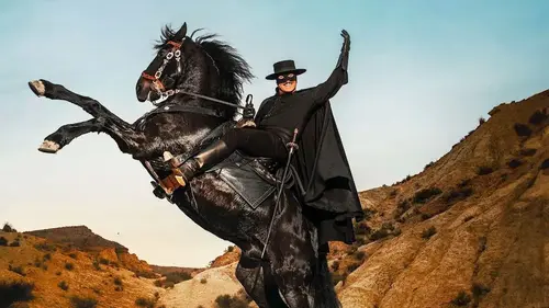 Jean Dujardin bientôt en Zorro sur France TV et Paramount +