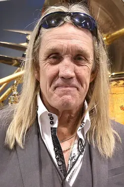 Photo Nicko McBrain