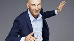 Nicolas Canteloup : 20 ans de regard sur l'actualité