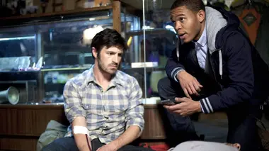 Night Shift S02E02 Bizutage