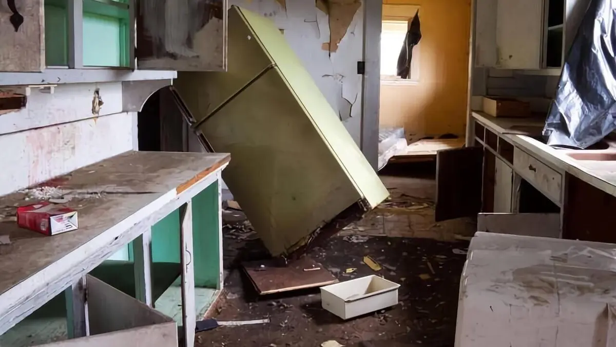 Nightmare Tenants, Slum Landlords Revisit 2