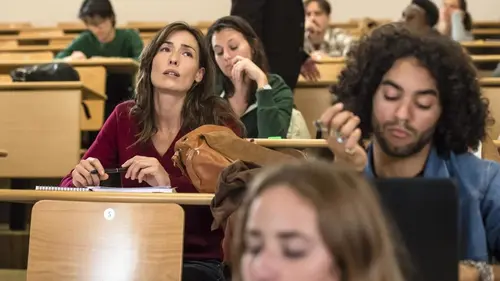 Nina S04E02 Ce qui nous lie