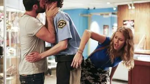 No Tomorrow S01E05 L'arroseur arrosé