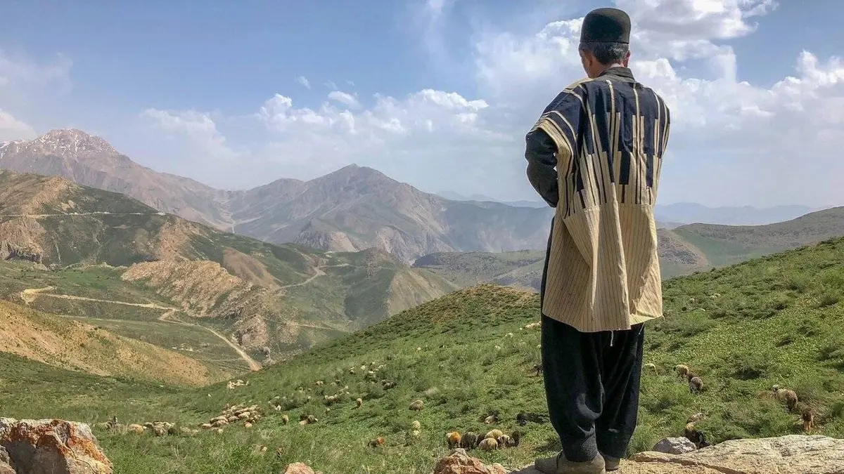 Nomades d'Iran : L'instituteur des monts Zagros