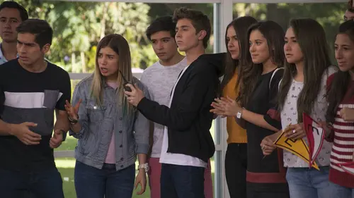 Noobees S01E19 Cosplayer ou gamer ?