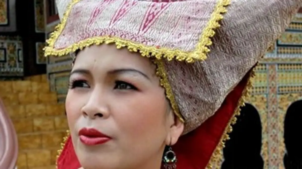 Nora Trisna, femme en pays Minang