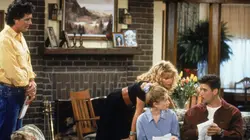 Notre belle famille S02E12 Le copain d'enfance