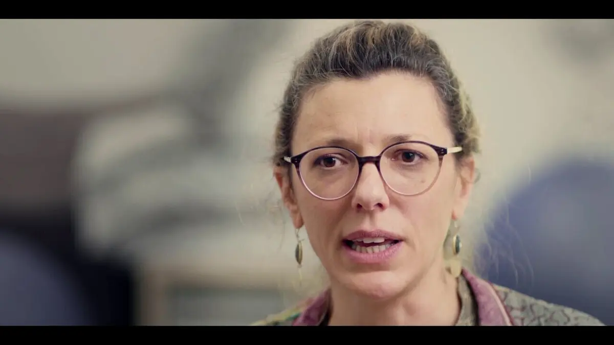 Nous, soignants E02 À bout de force