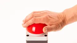 Nous sommes tous des spécialistes