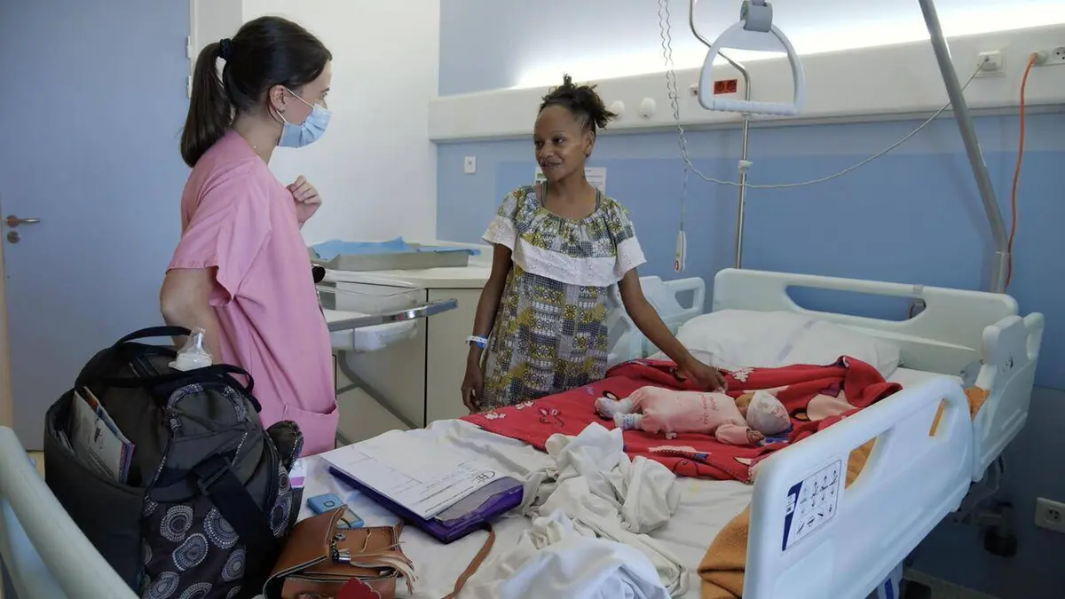 Nouvelle-Calédonie, naître entre deux îles