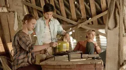 Nowhere Boys  S01E06 Entre deux mondes : Copains comme cousins