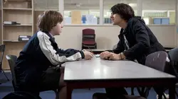 Nowhere Boys S01E10 Entre deux mondes : Trahison