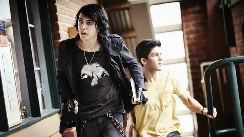 Nowhere Boys S01E04 Entre deux mondes : Après la tempête