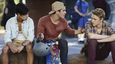 Nowhere Boys S01E05 Entre deux mondes : Le talisman