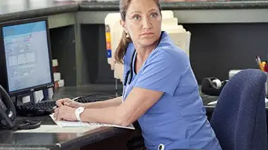 Nurse Jackie S06E05 Dos au mur