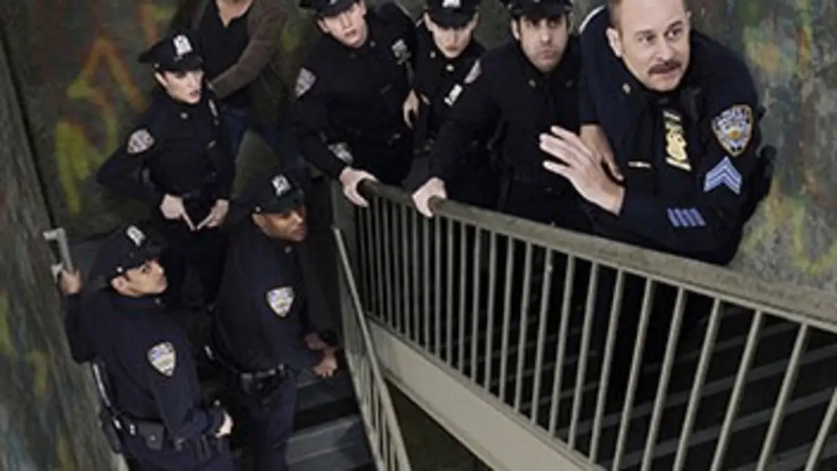 NYC 22 S01E13 L'ordre et la loi