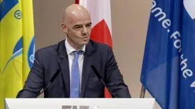 Main basse sur le foot, la vértitable histoire du «Piccolo»