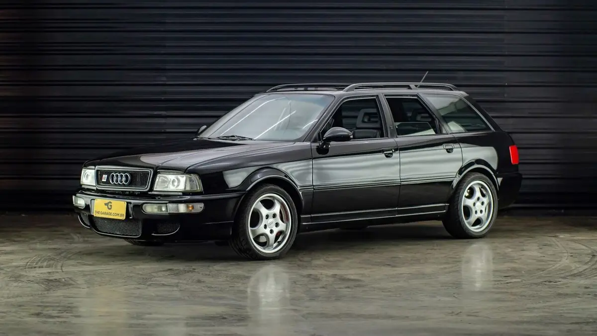 Occasions à saisir : tournée mondiale Allemagne : Audi RS2