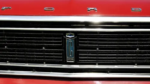 Occasions à saisir : tournée mondiale Malte : Ford Cortina