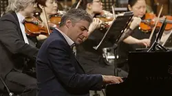 Visuel de Off the Records : en tournée en Asie avec Giovanni Mirabassi