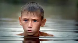 Oleg, une enfance en guerre