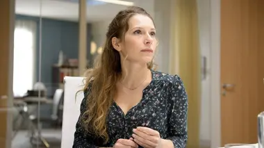 On va s'aimer un peu, beaucoup... S01E06 Lazlo