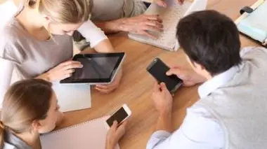 Parents, job à plein temps