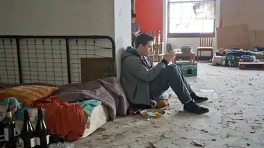 One of us : un tueur parmi nous S01E03 Le lac