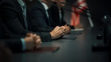 Opinions, Les coulisses du PS