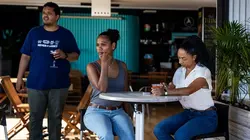 OPJ S05E17 Carré VIP