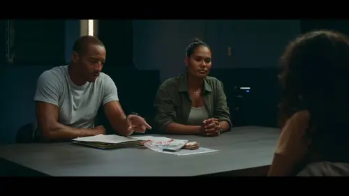 OPJ S07E08 Colis suspect