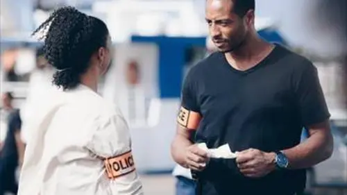 OPJ, Pacifique Sud S01E01 Bienvenue à bord