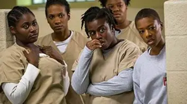 Orange Is the New Black S02E05 Les paris sont ouverts
