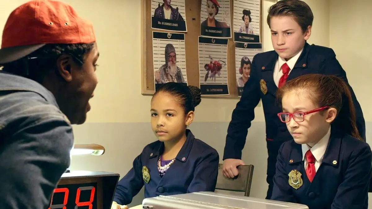 Organisation super insolite S01E12 L'agent Obscuro
