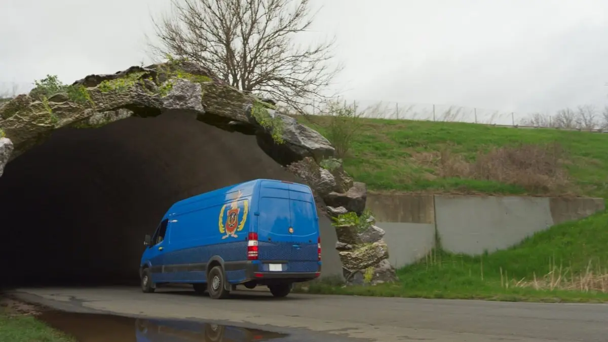Organisation super insolite S03E09 Le néant