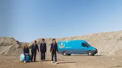 Organisation super insolite S03E15 Formation insolite