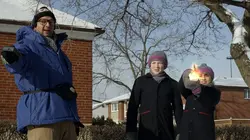 Organisation super insolite  S01E33 Assistants sans assistance