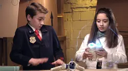 Organisation super insolite S02E24 La course au permis